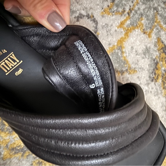 Seychelles Word for Word Leather Slide Sandal Black Size 9 Made in Italy - Picture 7 of 10